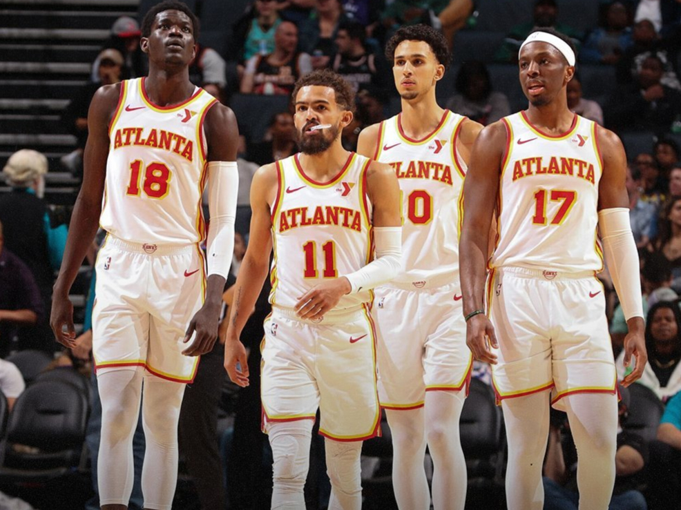 华体会_关于勇士NBA战胜亚特兰大老鹰库里外线三连击的信息